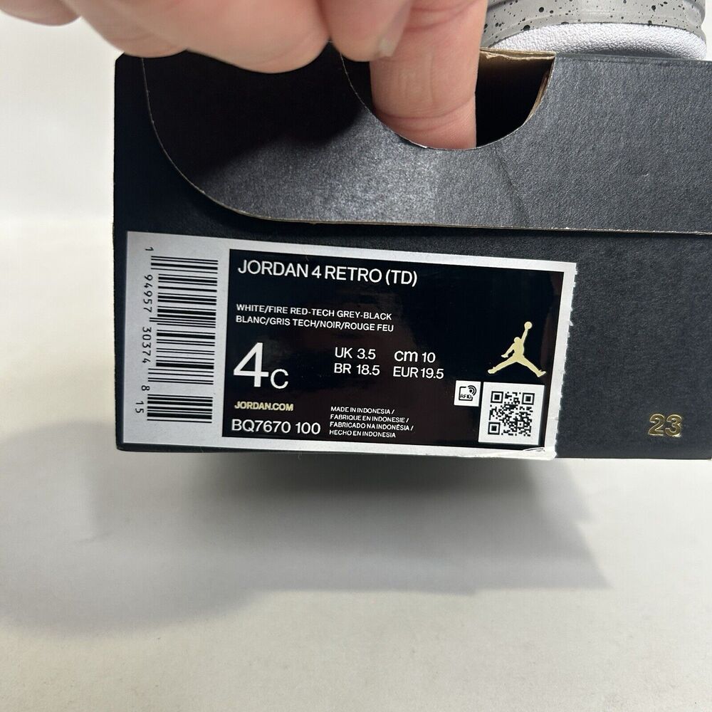 Nike Air Jordan 4 Retro TD “White Oreo” 2024 - Picture 5 of 5